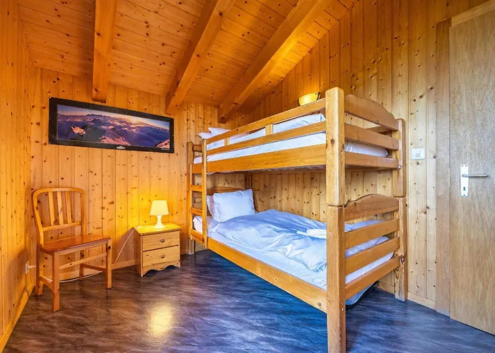 Les 2 Sabots نينداز